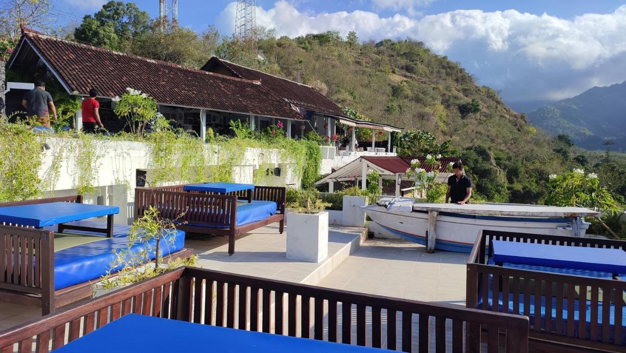 Waenis Sunset View Hotel And Restaurant, Amed, Bali المظهر الخارجي الصورة