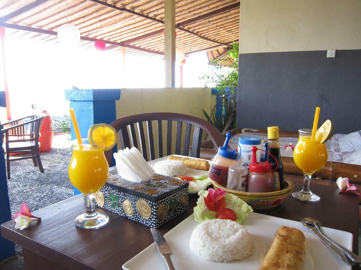 Waenis Sunset View Hotel And Restaurant, Amed, Bali المظهر الخارجي الصورة