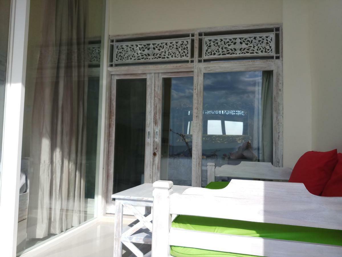 Waenis Sunset View Hotel And Restaurant, Amed, Bali المظهر الخارجي الصورة