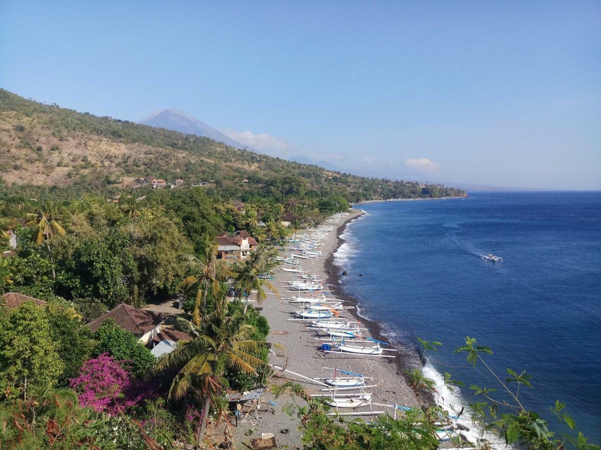 Waenis Sunset View Hotel And Restaurant, Amed, Bali المظهر الخارجي الصورة